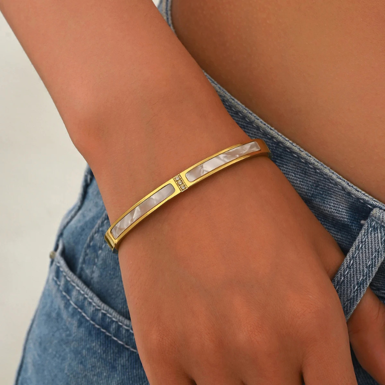 White Azzare Gold Bangle